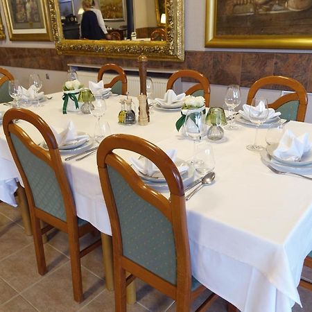 Hotel Vila Tina Zagreb Luaran gambar