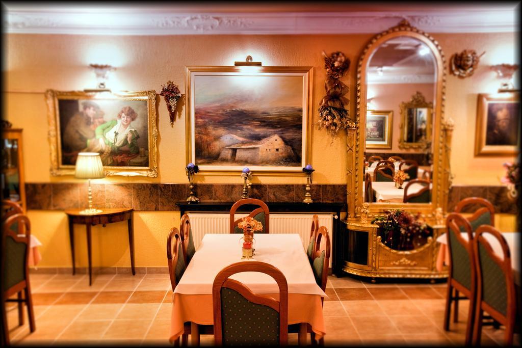 Hotel Vila Tina Zagreb Luaran gambar