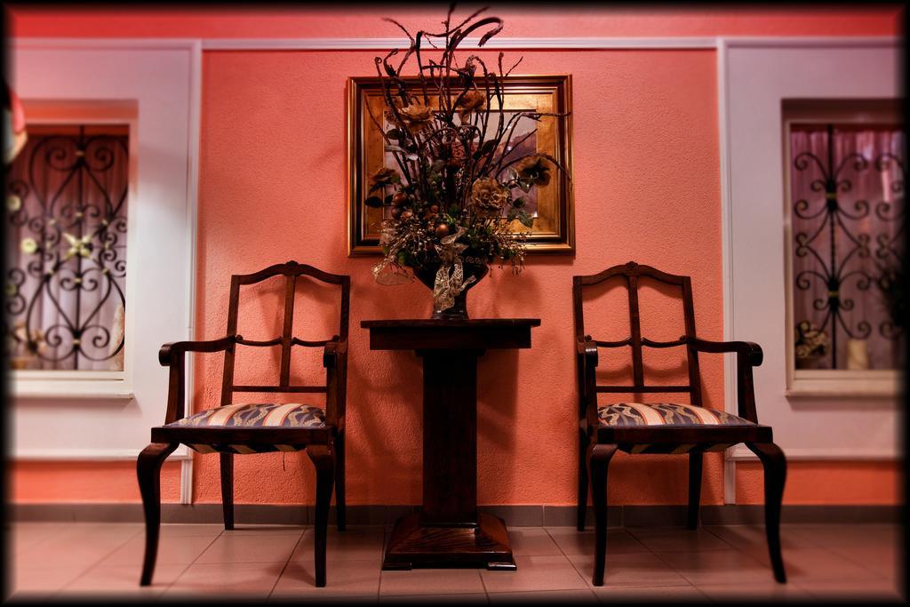 Hotel Vila Tina Zagreb Luaran gambar