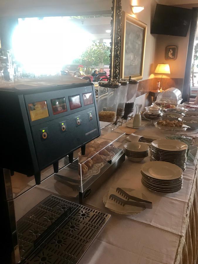 Hotel Vila Tina Zagreb Luaran gambar